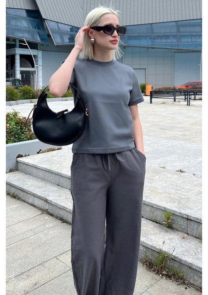 Füme Bisiklet Yaka Basic Kadın T-Shirt Mg2075