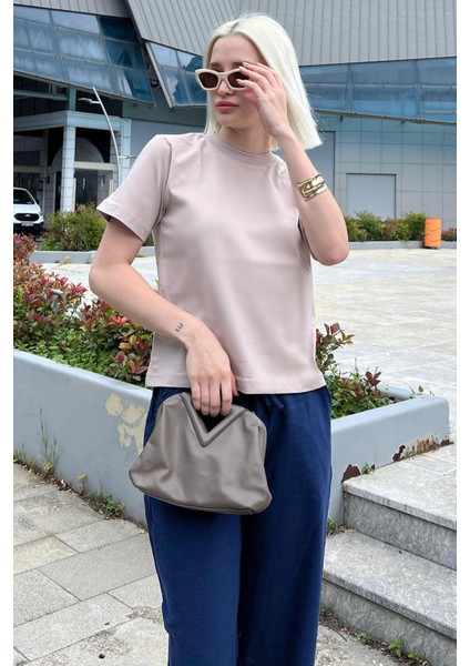 Bej Bisiklet Yaka Basic Kadın T-Shirt Mg2075 modelleri