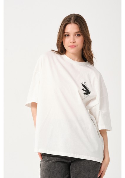 Owut Kadın Bisiklet Yaka Baskı Detaylı Oversize T-Shirt fiyatları