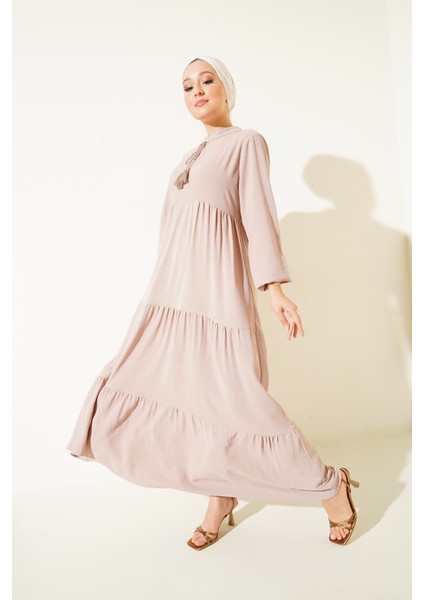 1627 Yaka Bağcıklı Tesettür Elbise - C. Bej modelleri