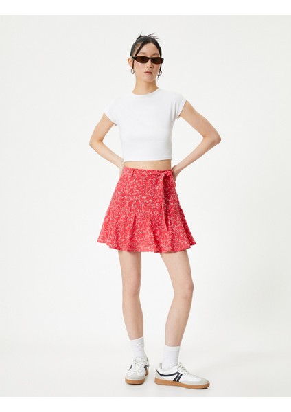 Çiçekli Mini Etek Volanlı Kemer Detaylı