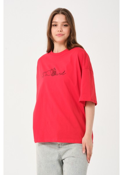 Owut Collection Owut Kadın Bisiklet Yaka Kedi Detay Baskılı Oversize T-Shirt