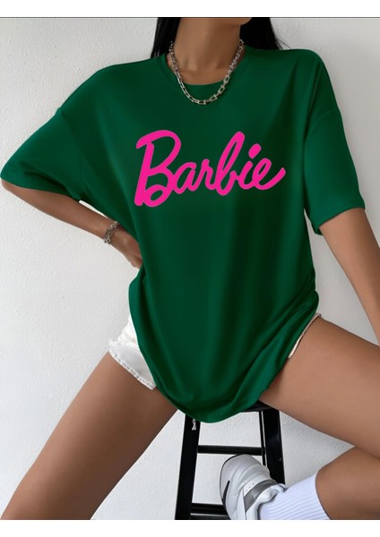 Oversize Barbie Baskılı Pamuklu Penye Kumaş Yeşil Tişört