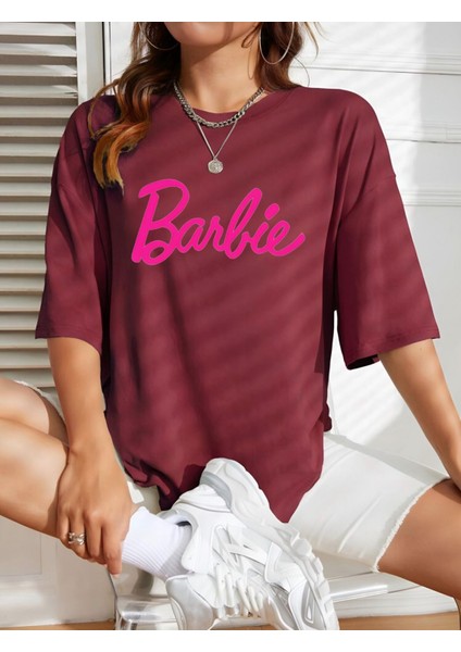 Oversize Barbie Baskılı Pamuklu Penye Kumaş Bordo Tişört fiyatları