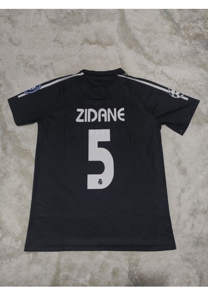Zidane Real Madrid 2004/2005 Sezonu Retro Forması fiyatları