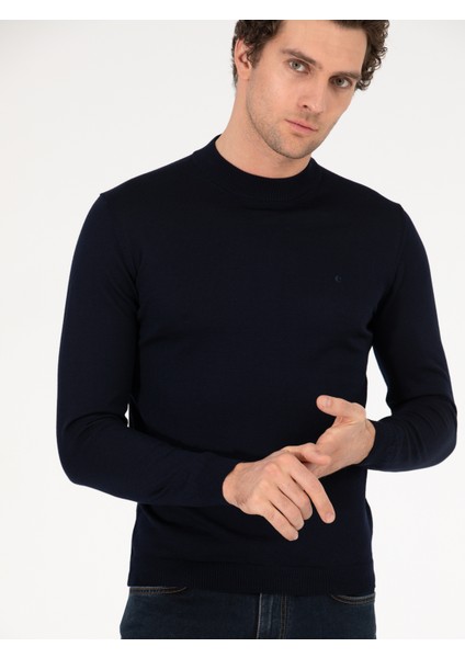 Erkek Lacivert Regular Fit Çeyrek Balıkçı Yaka Basic Triko Kazak 50257271-VR033