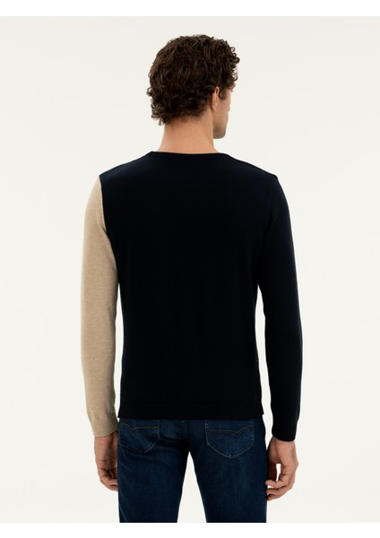 Erkek Lacivert Slim Fit Pamuk Karışımlı Bisiklet Yaka Triko Kazak 50271743-VR033 indirimleri