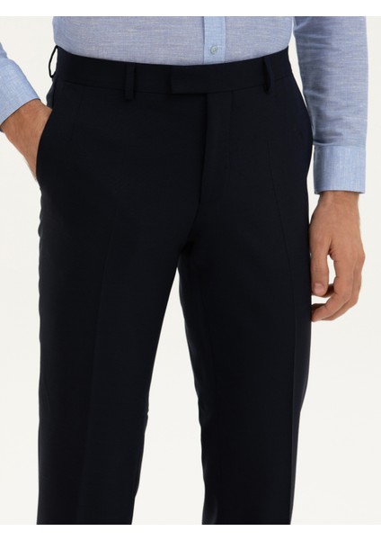 Erkek Lacivert Slim Fit Kumaş Pantolon 50277603-VR033 indirimleri