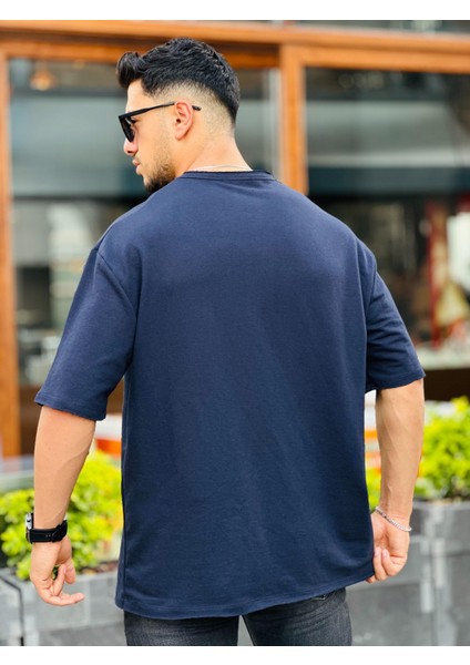 Lacivert Cepli Iki Iplik Oversize Kısa Kollu Tişört fiyatları