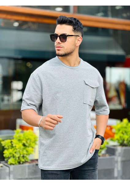 Gri Cepli Iki Iplik Oversize Kısa Kollu Tişört fiyatları