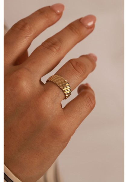 14 Ayar Altın,burgulu Yüzük AGYZK207 indirimleri