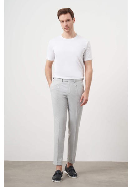 Erkek Gri Poliviskon Trend Pileli Slim Fit Spor Pantolon