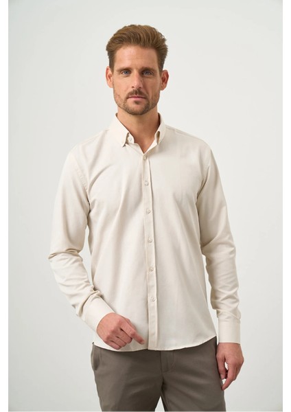 Erkek Kremrengi Slim Fit Düğmeli Yaka Gömlek