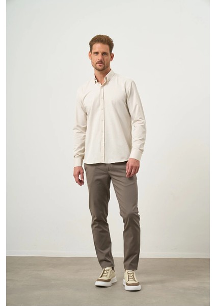 Erkek Kremrengi Slim Fit Düğmeli Yaka Gömlek