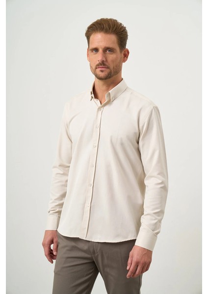 Erkek Kremrengi Slim Fit Düğmeli Yaka Gömlek