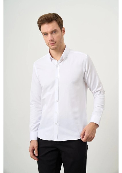 Erkek Beyaz Slim Fit Düğmeli Yaka Gömlek modelleri