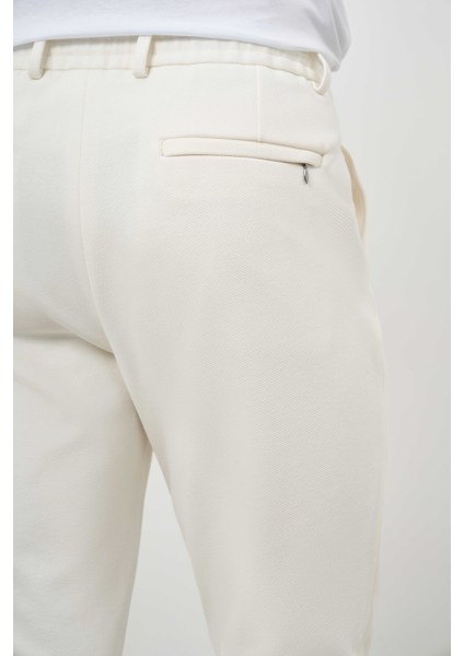 Erkek Ekru Jogger Dynamic Fit Spor Pantolon fırsatları