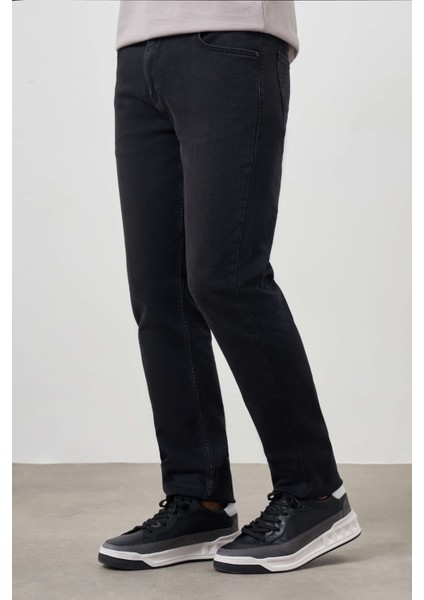 Erkek Siyah Denim 5 Cep Dynamic Fit Jean Kot Pantolon fiyatları