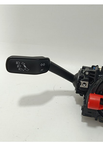 Volkswagen Sinyal Silecek Kollu Direksiyon Sargısı 5Q1953507M-5Q0953549-5Q1953513 (005) modelleri