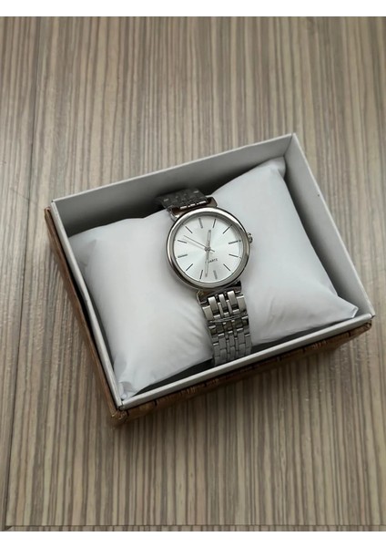 Şık Kadın Kol Saati Her Güne Uygun