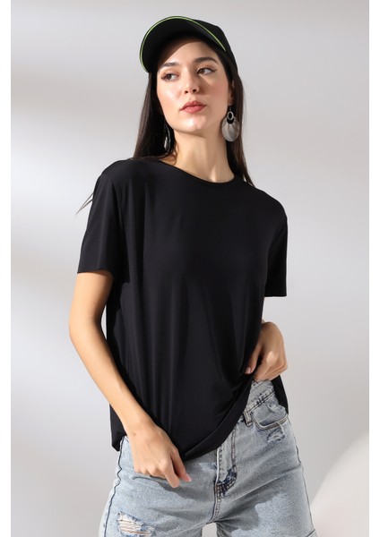 Kısa Kol Yumuşak Dokulu Dökümlü T-Shirt 21638 Siyah fiyatları