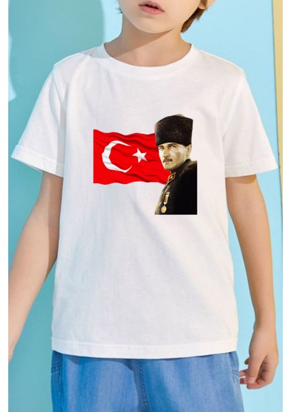 Çocuk Pamuk Bayrağımız ve Atamız Beyaz Siyah Çocuk T-Shirt