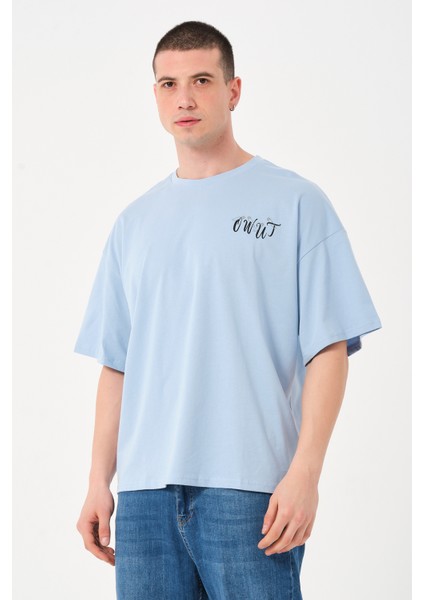 Erkek Bisiklet Yaka Göğüs Baskı Detaylı Oversize T-Shirt indirimleri