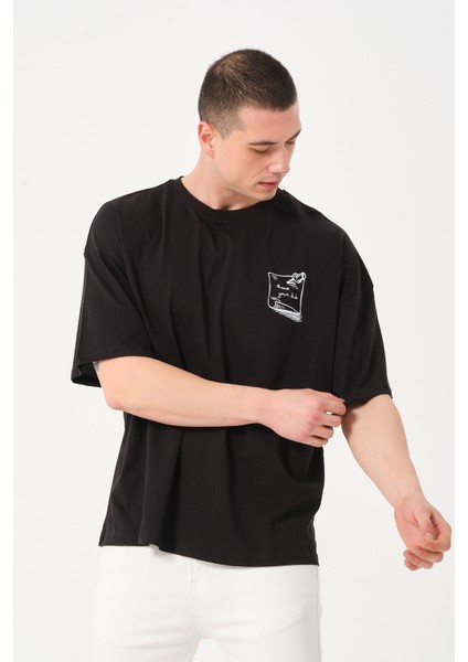 Erkek Bisiklet Yaka Göğüs Baskı Detaylı Oversize T-Shirt