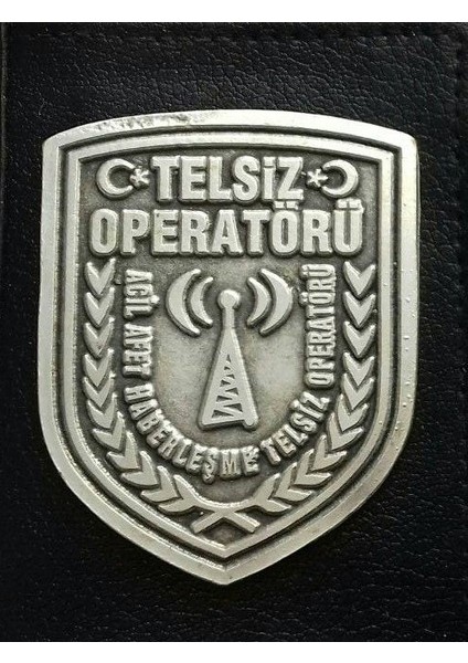 Telsiz Operatörü,amatör Telsizci,cüzdan Rozeti Al.sadece Çağrı Kodu Bulunan Alabilir.sivile Satılmaz.