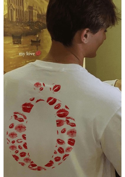Ö Harfli Öpücük Kiss Design Tişört