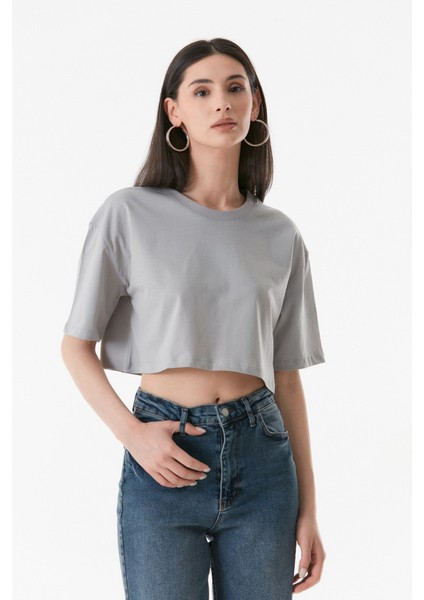 Basic Bisiklet Yaka Oversize Crop Tişört