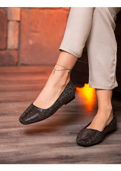 (Shoes) Taş Detaylı Kadın Babet Siyah