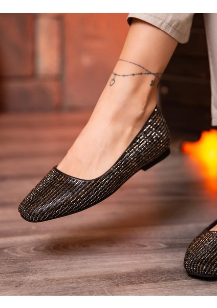 (Shoes) Taş Detaylı Kadın Babet Siyah indirimleri