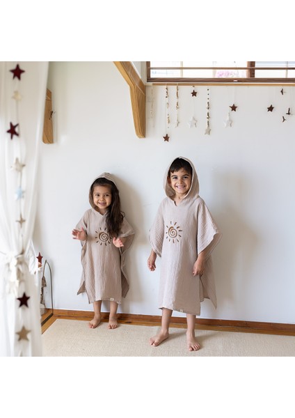 Müslin Pamuklu Bebek & Çocuk Panço Güneş Nakışlı