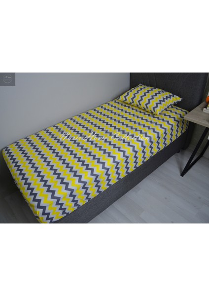 Nasır Home Sarı, Gri ve Beyaz Zikzak Tek Kişilik Lastikli Çarşaf (90X190+24 Cm)+1 Adet Yastık Kılıfı(Fermuarı Gizli)