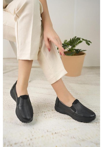 033 Orto Pedik Günlük Kadın Deri Ayakkabı fiyatları