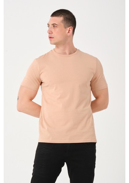 Erkek Bisiklet Yaka Slim Fit T-Shirt fırsatları