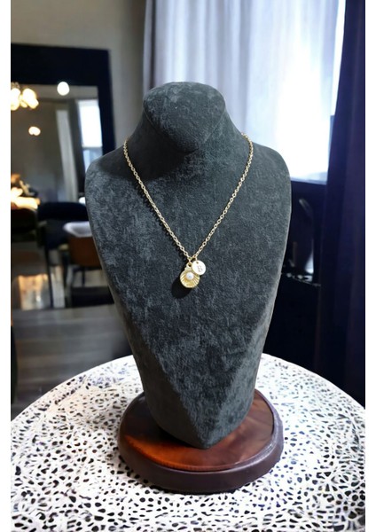 Kadın Orijinal Altın Kaplama Hediyelik Kişiye Özel Harfli Kolye modelleri