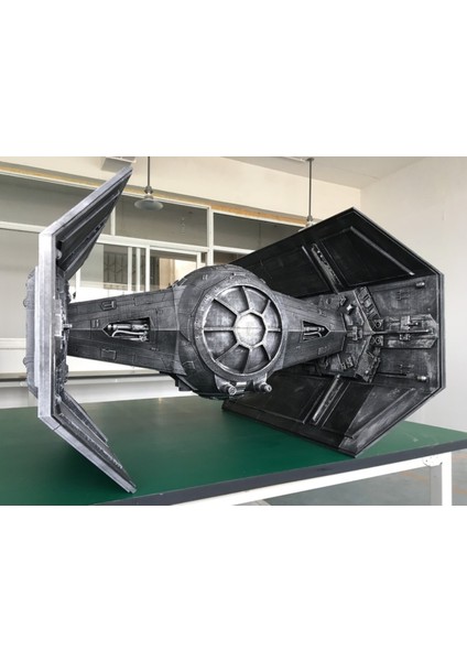 Star Wars Darth Vader Tie Fighter Savaş Gemisi 30 cm