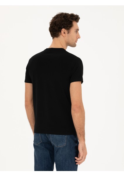 Erkek Siyah Slim Fit Bisiklet Yaka Basic T-Shirt 50284773-VR046
