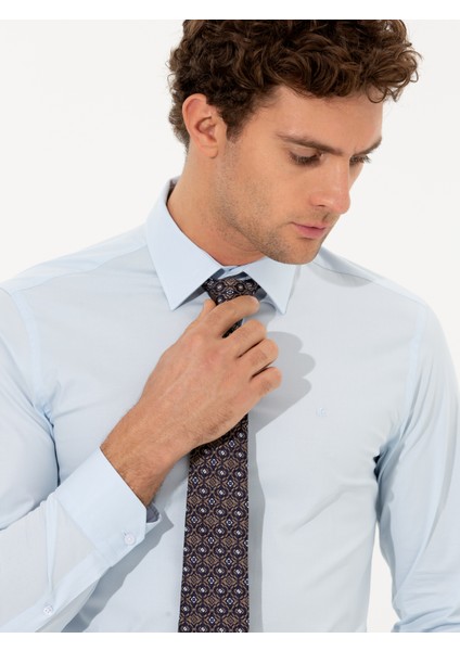 Erkek Açık Mavi Slim Fit Uzun Kollu Basic Gömlek 50268506-VR003