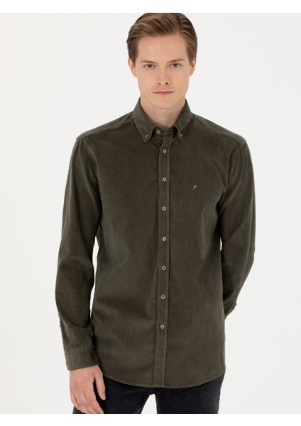 Erkek Haki Regular Fit Uzun Kollu Kadife Gömlek 50278523-VR027