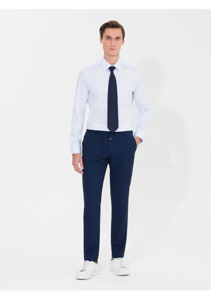 Erkek Açık Mavi Slim Fit Uzun Kollu Basic Gömlek 50268503-VR003