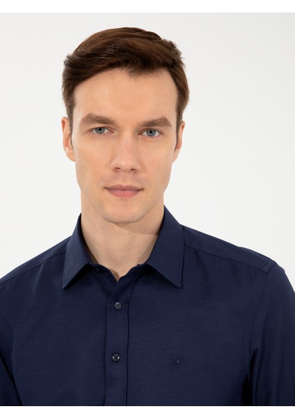 Erkek Lacivert Slim Fit Uzun Kollu Basic Gömlek 50256586-VR033