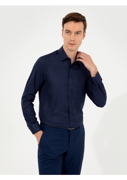 Erkek Lacivert Slim Fit Uzun Kollu Basic Gömlek 50256586-VR033