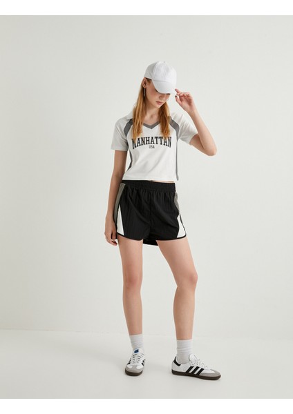 Crop Polo Tişört V Yaka Kısa Kollu Slim Fit
