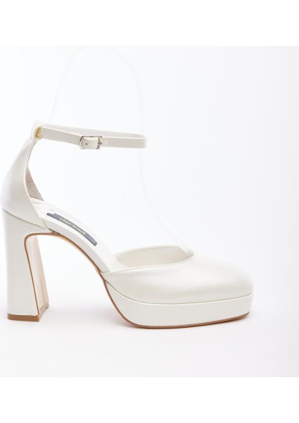 Bilekten Bantlı Kadın Abiye Ayakkabı