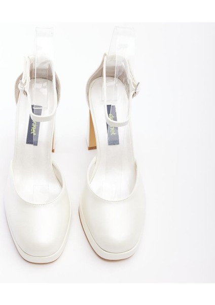 Bilekten Bantlı Kadın Abiye Ayakkabı modelleri