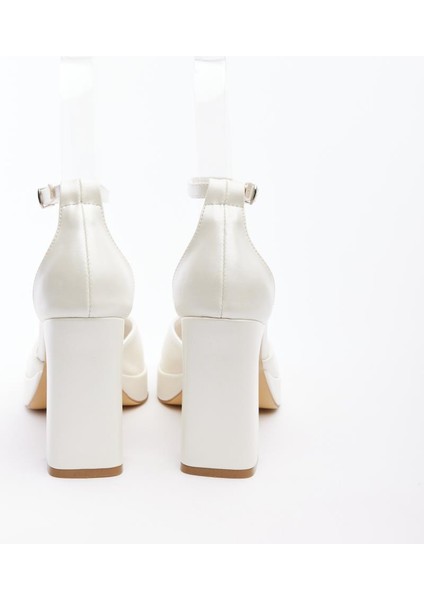 Bilekten Bantlı Kadın Abiye Ayakkabı fırsatları