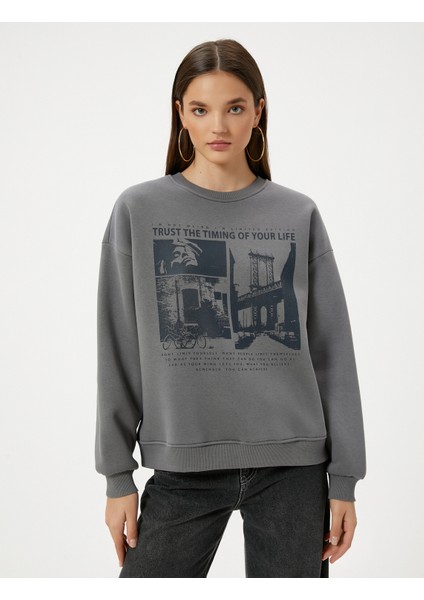 Baskılı Sweatshirt Rahat Kalıp Bisiklet Yaka Uzun Kollu